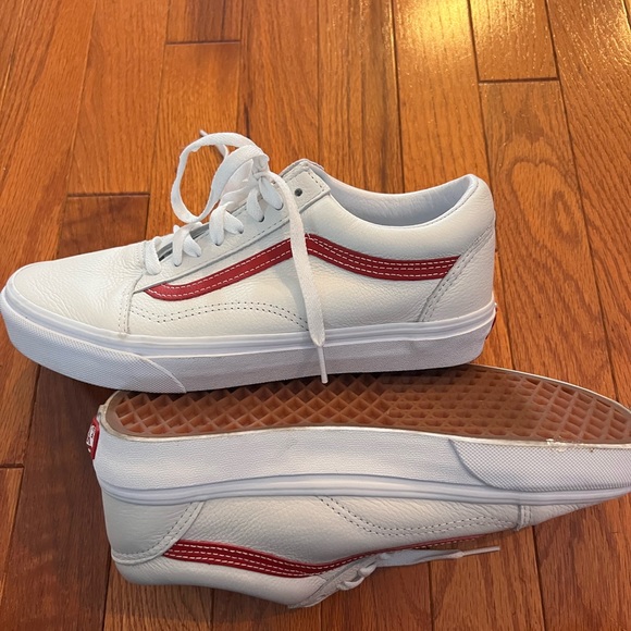 Old Skool Leather Vans (W 8.5, M 7) - Picture 2 of 7